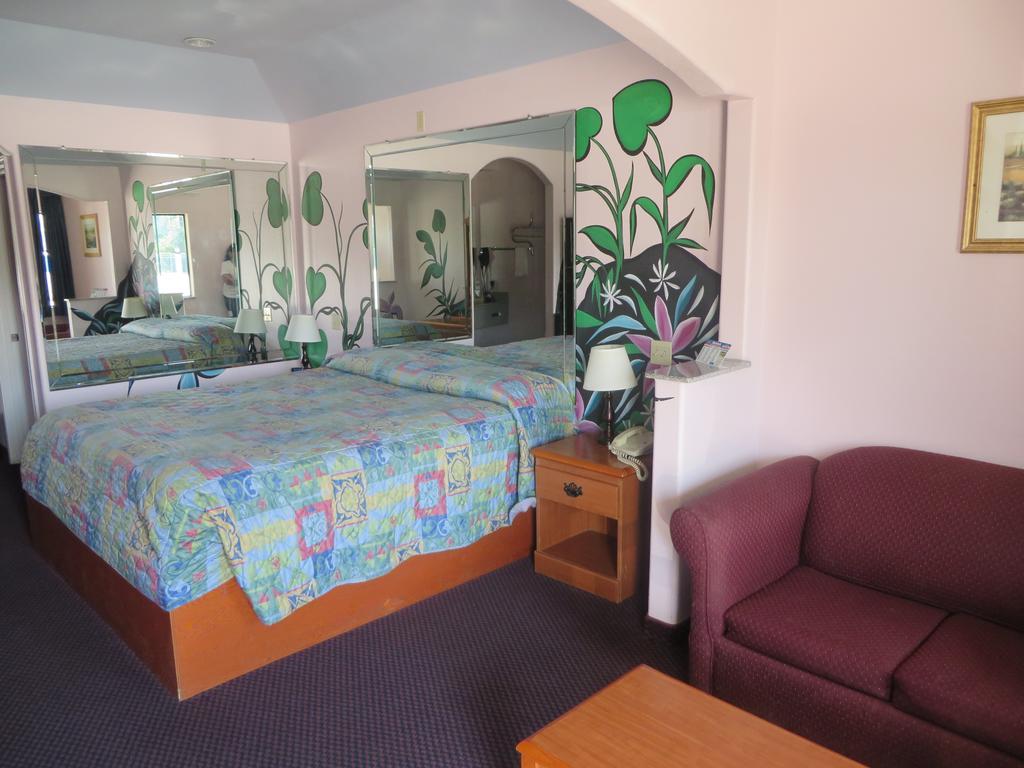 Travelers Inn&Suites Liberty Eksteriør bilde